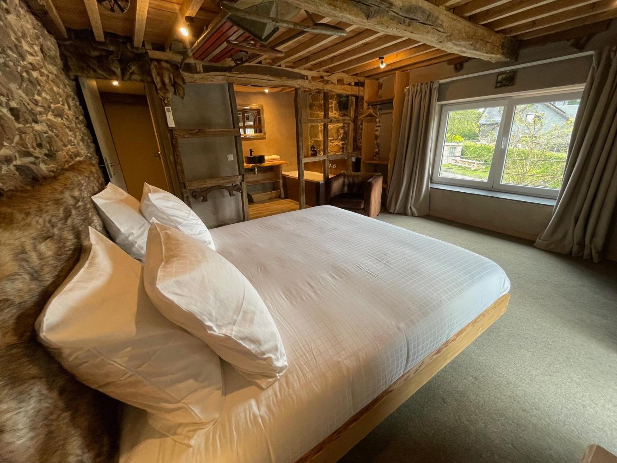 Les Chambres De Laurette Spa Buitenkant foto
